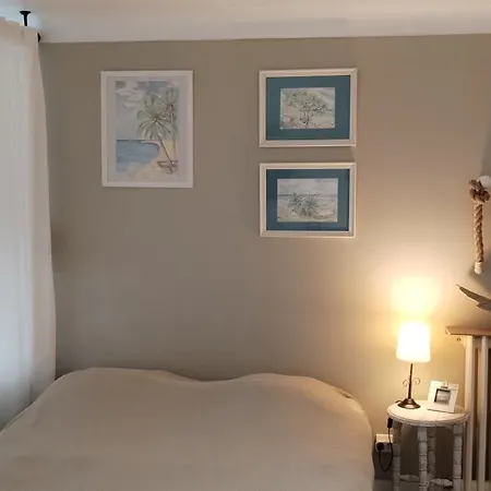 La Casanat Bed & Breakfast 4*